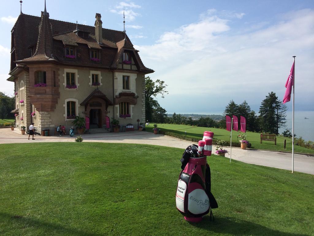 Hotel Le Littoral Évian-les-Bains Exteriör bild